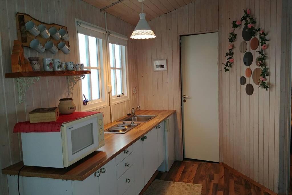 Cosy Cottage-Alfabakki-With Hot Tub Stori-Bakki Εξωτερικό φωτογραφία